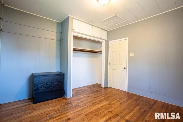 1500 N 13TH Street, Herrin, IL 62948