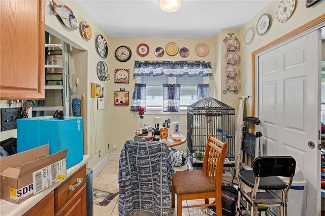 712 E Washington Ave, Orange, CA 92866