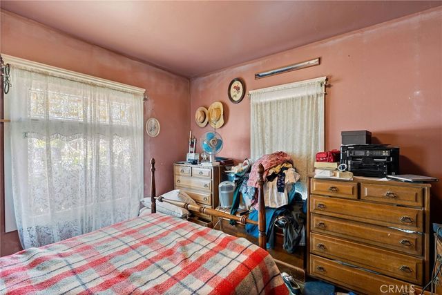 712 E Washington Ave, Orange, CA 92866