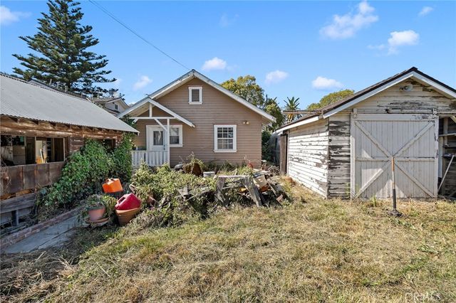 712 E Washington Ave, Orange, CA 92866