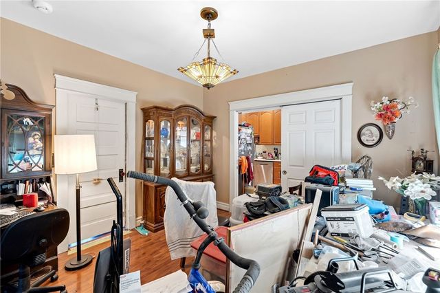 712 E Washington Ave, Orange, CA 92866