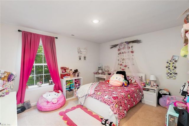1215 Cleona DR, Chesapeake, VA 23324
