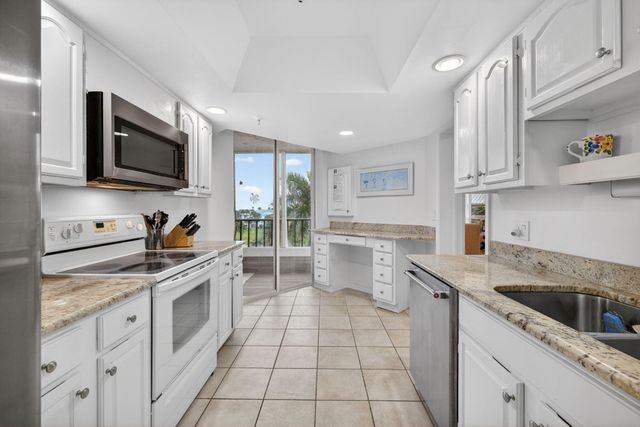 2400 S Ocean 4244, Fort Pierce, FL 34949