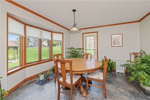 444 Mc Ewen Drive, Webster, NY 14580