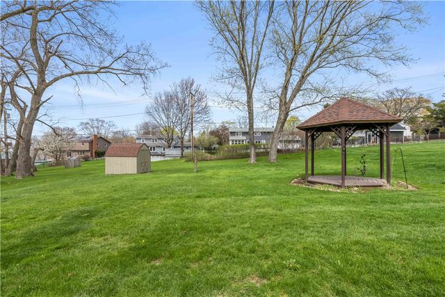 444 Mc Ewen Drive, Webster, NY 14580
