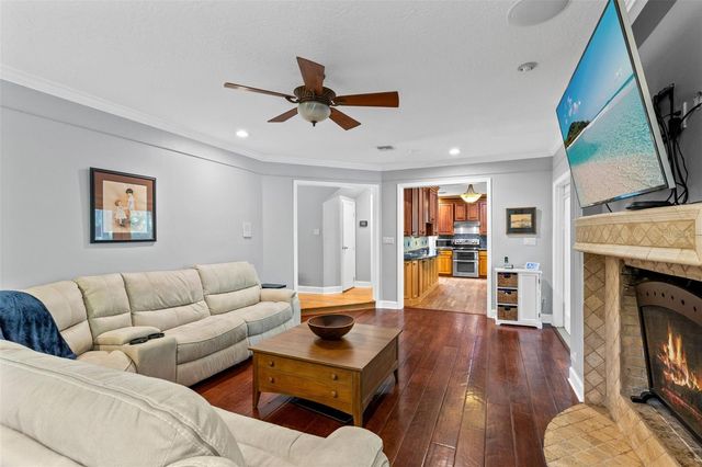 120 W GREENTREE LANE, Lake Mary, FL 32746