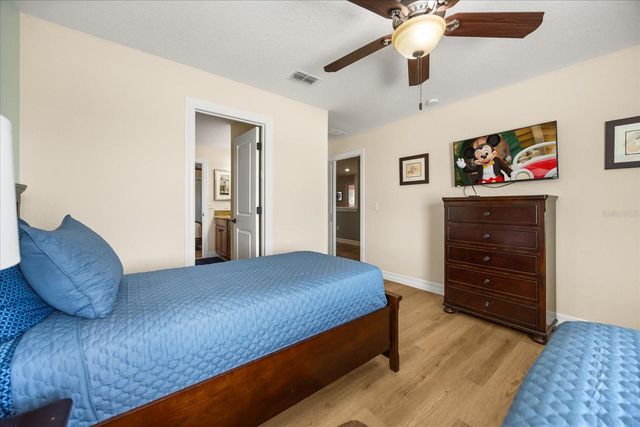 1484 MOON VALLEY DRIVE, Davenport, FL 33896