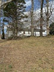 3944 Fairburn Road, Douglasville, GA 30135