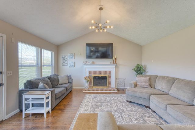 2483 Carriagegate Lane, Deerfield Twp., OH 45039