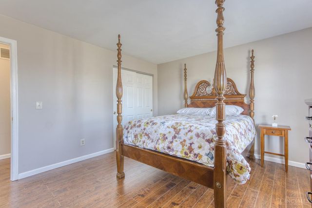 2483 Carriagegate Lane, Deerfield Twp., OH 45039