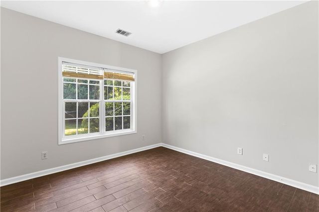 965 Dogwood Park Drive, Lawrenceville, GA 30046