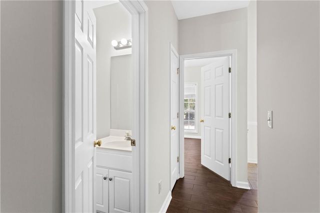 965 Dogwood Park Drive, Lawrenceville, GA 30046