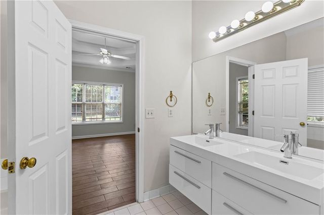 965 Dogwood Park Drive, Lawrenceville, GA 30046