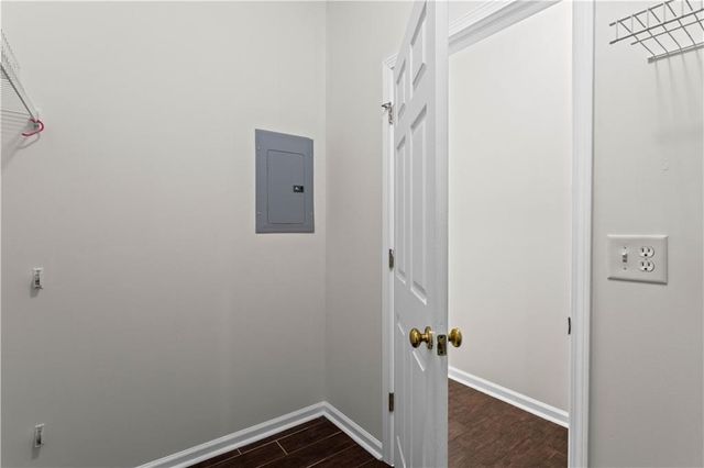 965 Dogwood Park Drive, Lawrenceville, GA 30046