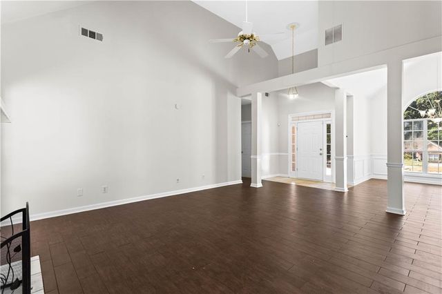965 Dogwood Park Drive, Lawrenceville, GA 30046