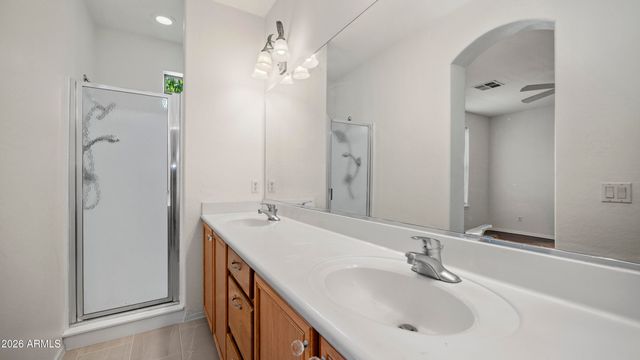 6710 E UNIVERSITY Drive 124, Mesa, AZ 85205