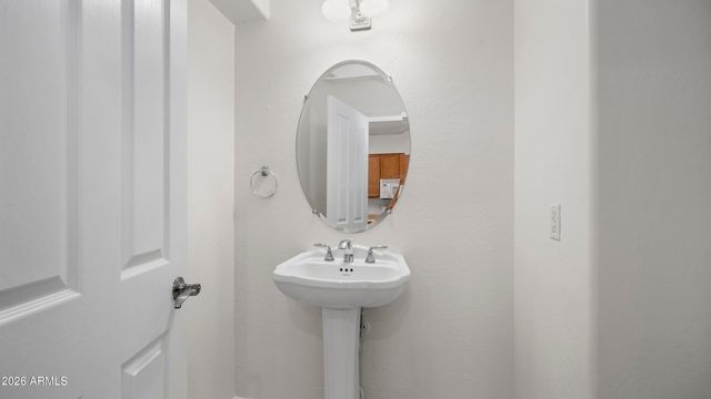 6710 E UNIVERSITY Drive 124, Mesa, AZ 85205