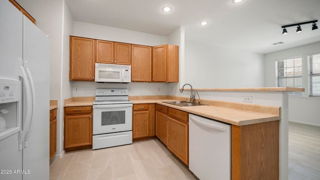 6710 E UNIVERSITY Drive 124, Mesa, AZ 85205 — photo 5