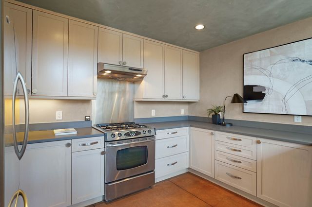 998 Old Pecos Trail, Santa Fe, NM 87505