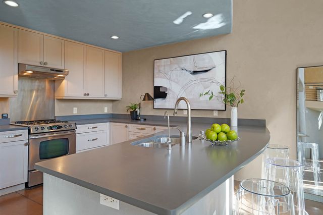 998 Old Pecos Trail, Santa Fe, NM 87505