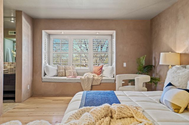 998 Old Pecos Trail, Santa Fe, NM 87505