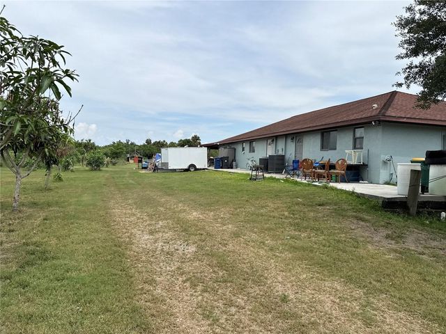 3208 16TH AVE E, Palmetto, FL 34221