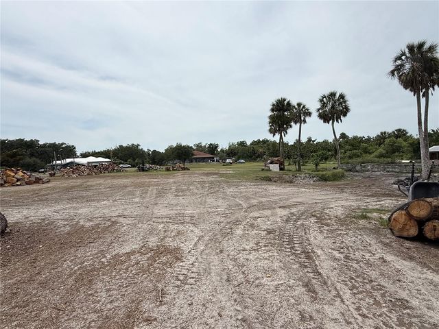 3208 16TH AVE E, Palmetto, FL 34221