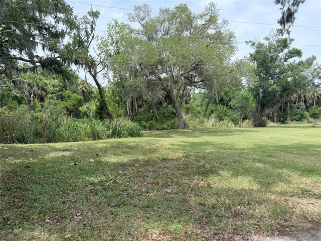 3208 16TH AVE E, Palmetto, FL 34221