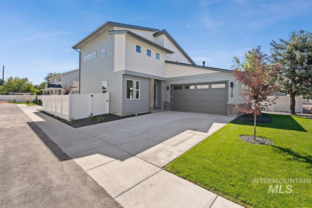 3708 Jackie Lane, Boise, ID 83704