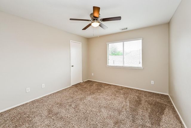 4435 Sprangletop Avenue, Baytown, TX 77521