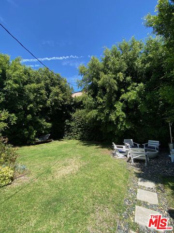1202 N Poinsettia Place, West Hollywood, CA 90046
