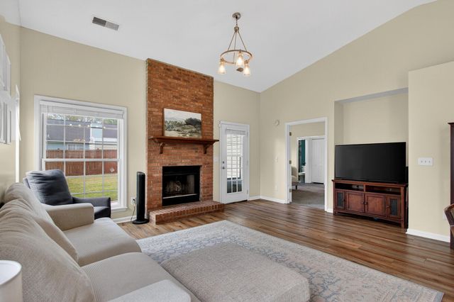 107 Two Hitch Road, Goose Creek, SC 29445