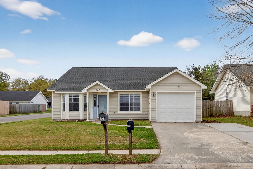 107 Two Hitch Road, Goose Creek, SC 29445