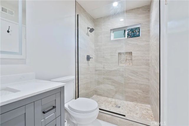 6155 Goshen Avenue, Simi Valley, CA 93063