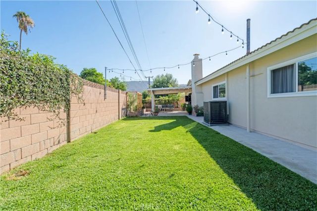 6155 Goshen Avenue, Simi Valley, CA 93063