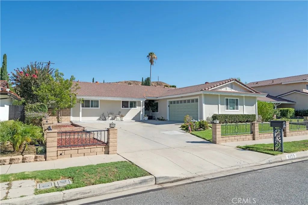 6155 Goshen Avenue, Simi Valley, CA 93063