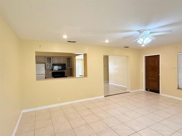 1219 JULIAN LANE DRIVE, Tampa, FL 33619