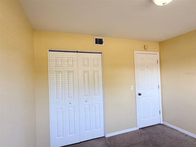 1219 JULIAN LANE DRIVE, Tampa, FL 33619