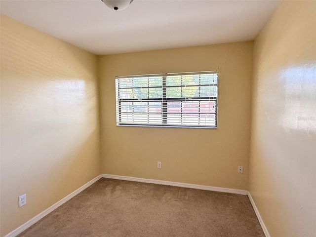 1219 JULIAN LANE DRIVE, Tampa, FL 33619