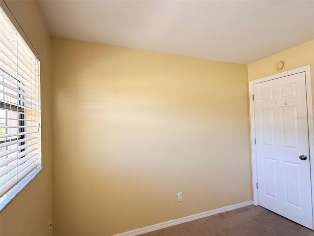 1219 JULIAN LANE DRIVE, Tampa, FL 33619