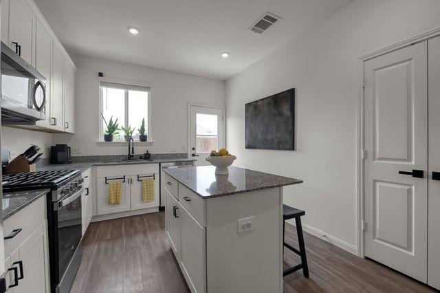 5710 Finely Run Street, Spring, TX 77373