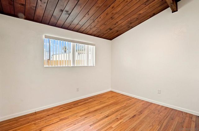 4952 Fir St, San Diego, CA 92102