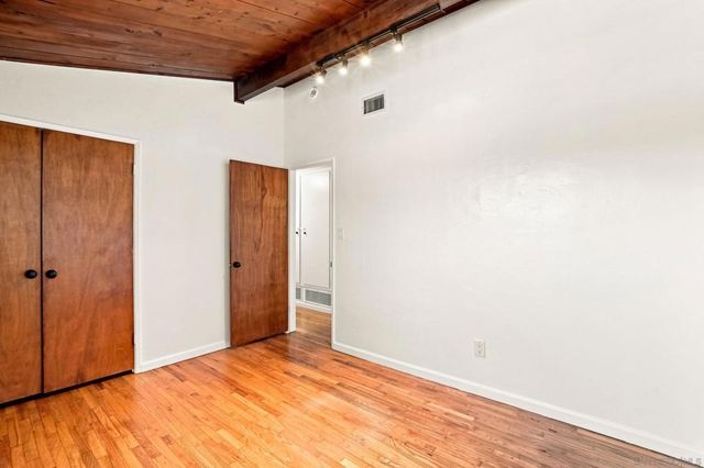 4952 Fir St, San Diego, CA 92102