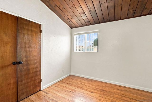 4952 Fir St, San Diego, CA 92102