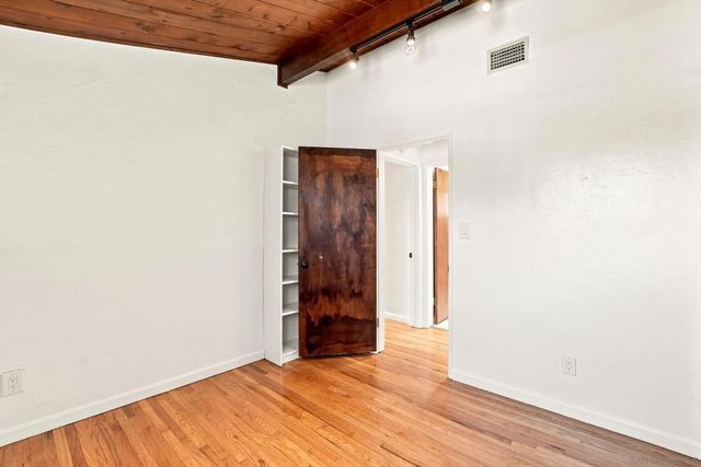 4952 Fir St, San Diego, CA 92102