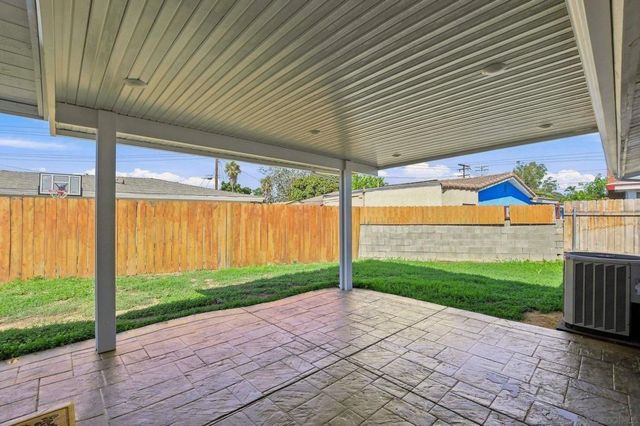 4952 Fir St, San Diego, CA 92102