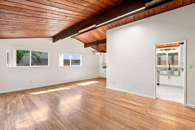4952 Fir St, San Diego, CA 92102