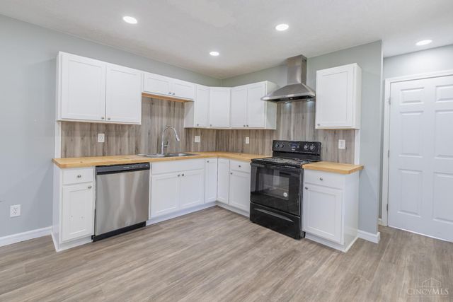 5792 St Rt 125, West Union, OH 45693