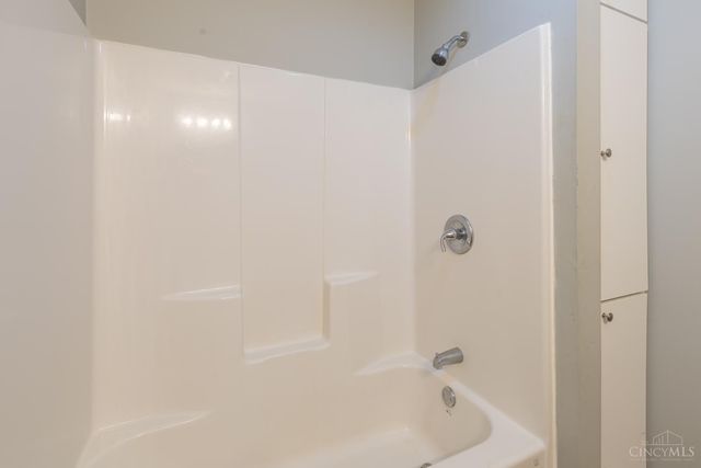 5792 St Rt 125, West Union, OH 45693