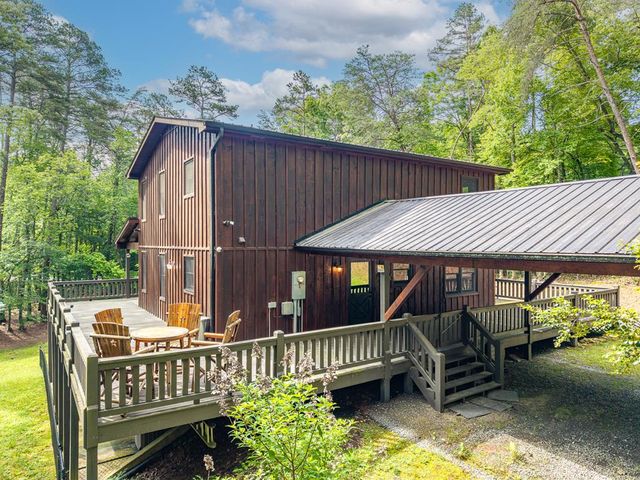 55 Hallee Drive, Mineral Bluff, GA 30559